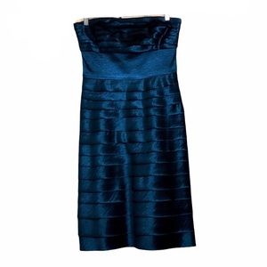 Maggy London • Blue Ruffled Strapless Dress